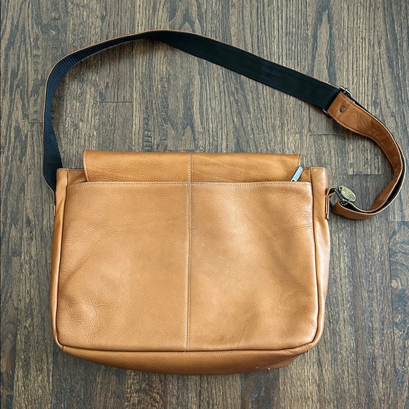 David King Half Flap Messenger Bag-Tan - Picture 8 of 16